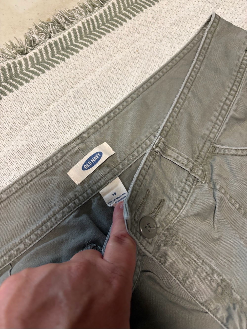 Old Navy Wide Leg Pants in Light Olive Green